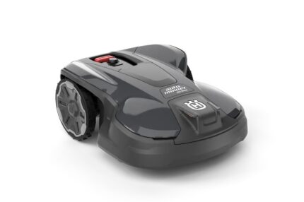 HUSQVARNA AUTOMOWER 320 NERA